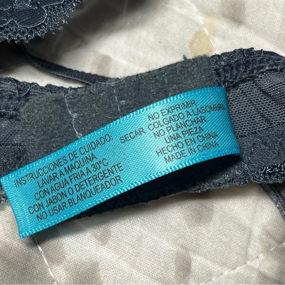 3/$15🍄Beautiful grey lace bralette, S/M - Picture 6 of 9